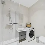 Διαμέρισμα Premium Forest Themed Studio, 5 Min To Old Town
