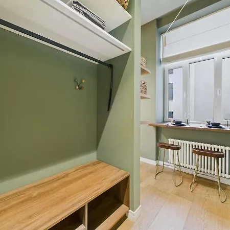 Appartement Premium Forest Themed Studio, 5 Min To Old Town