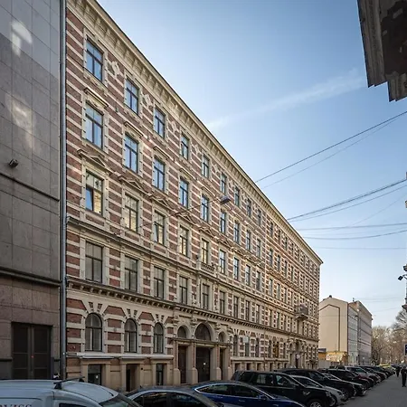 Premium Forest Themed Studio, 5 Min To Old Town